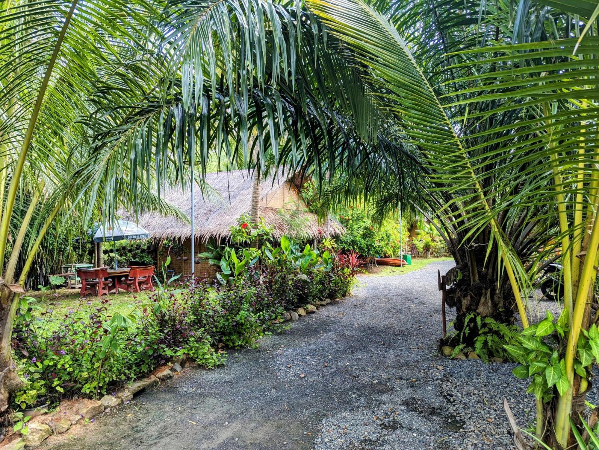 Отель Nary Garden Кампот Экстерьер фото